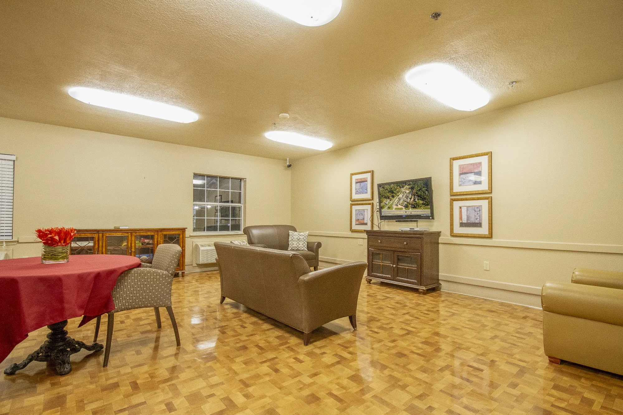 THE BLOSSOMS AT WHITE HALL REHAB & NURSING CENTER