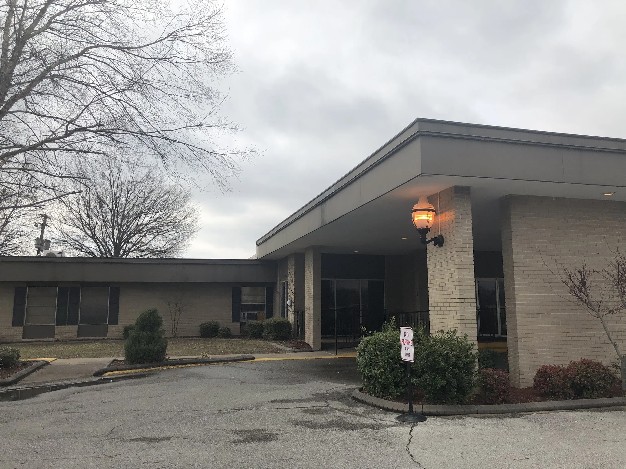THE BLOSSOMS AT WHITE RIVER REHAB & NURSING CENTER