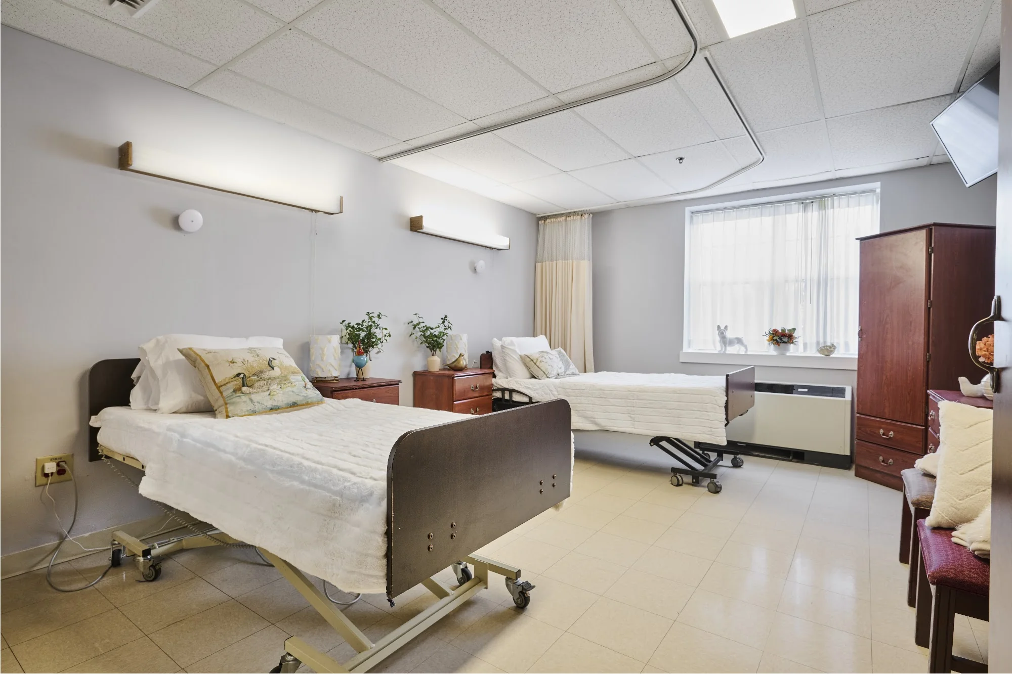 THE ELMS REHAB AND HEALTHCARE CENTER OF CRANBURY