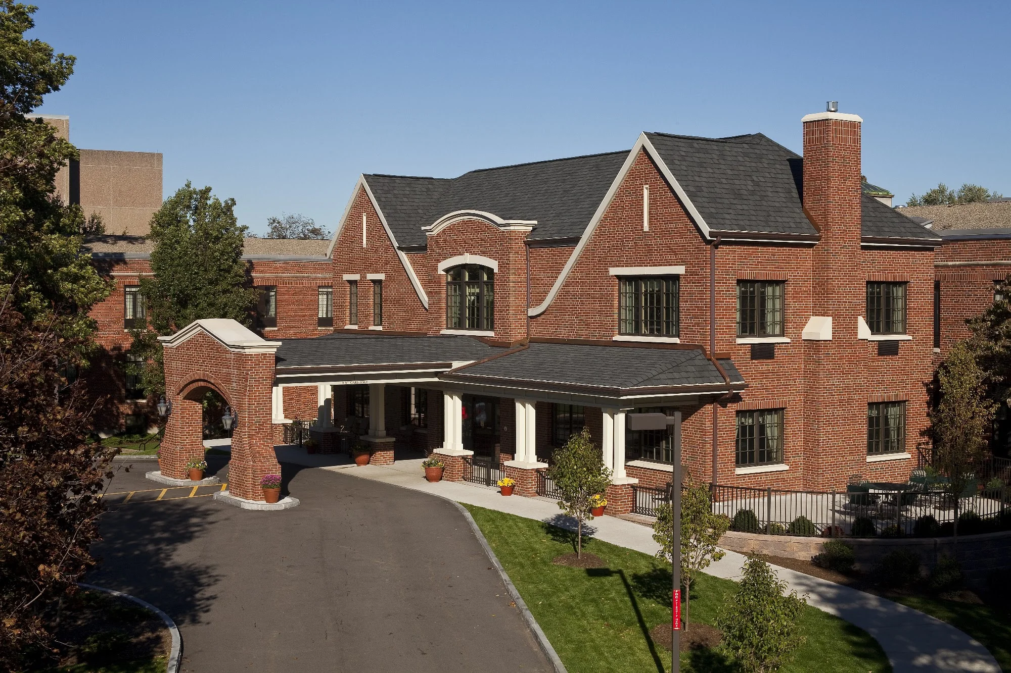 THE FRIENDLY HOME