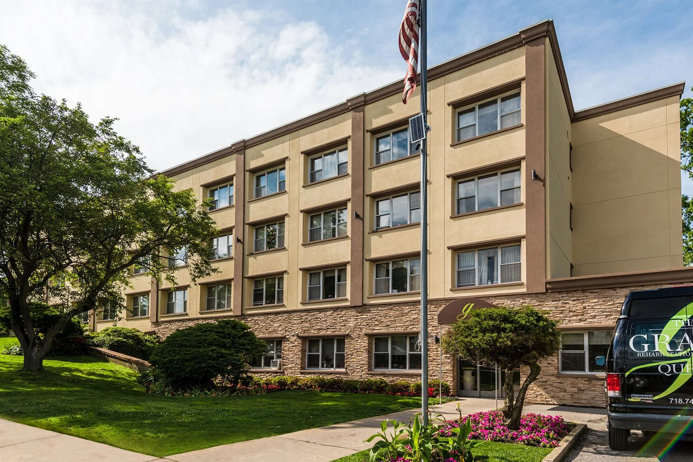 THE GRAND REHABILITATION AND NURSING AT QUEENS