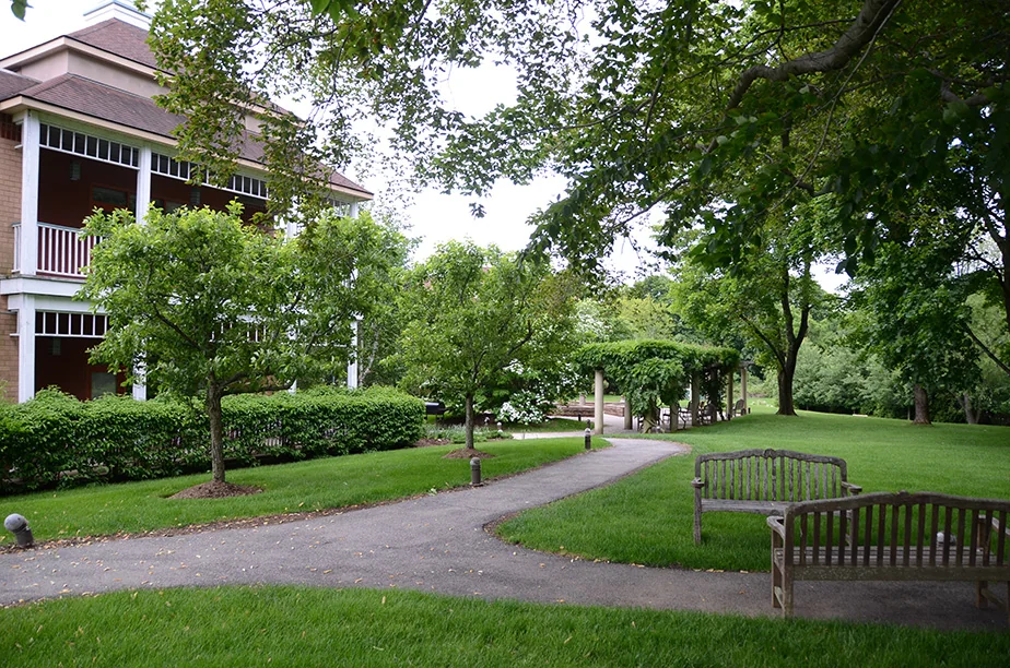 THE GROVE AT VALHALLA REHAB AND NURSING CENTER
