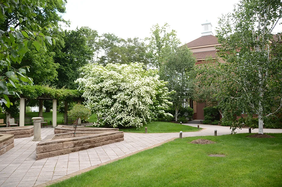 THE GROVE AT VALHALLA REHAB AND NURSING CENTER