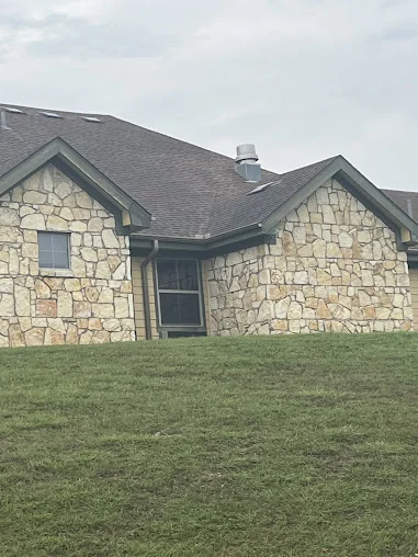 THE HEIGHTS OF GONZALES