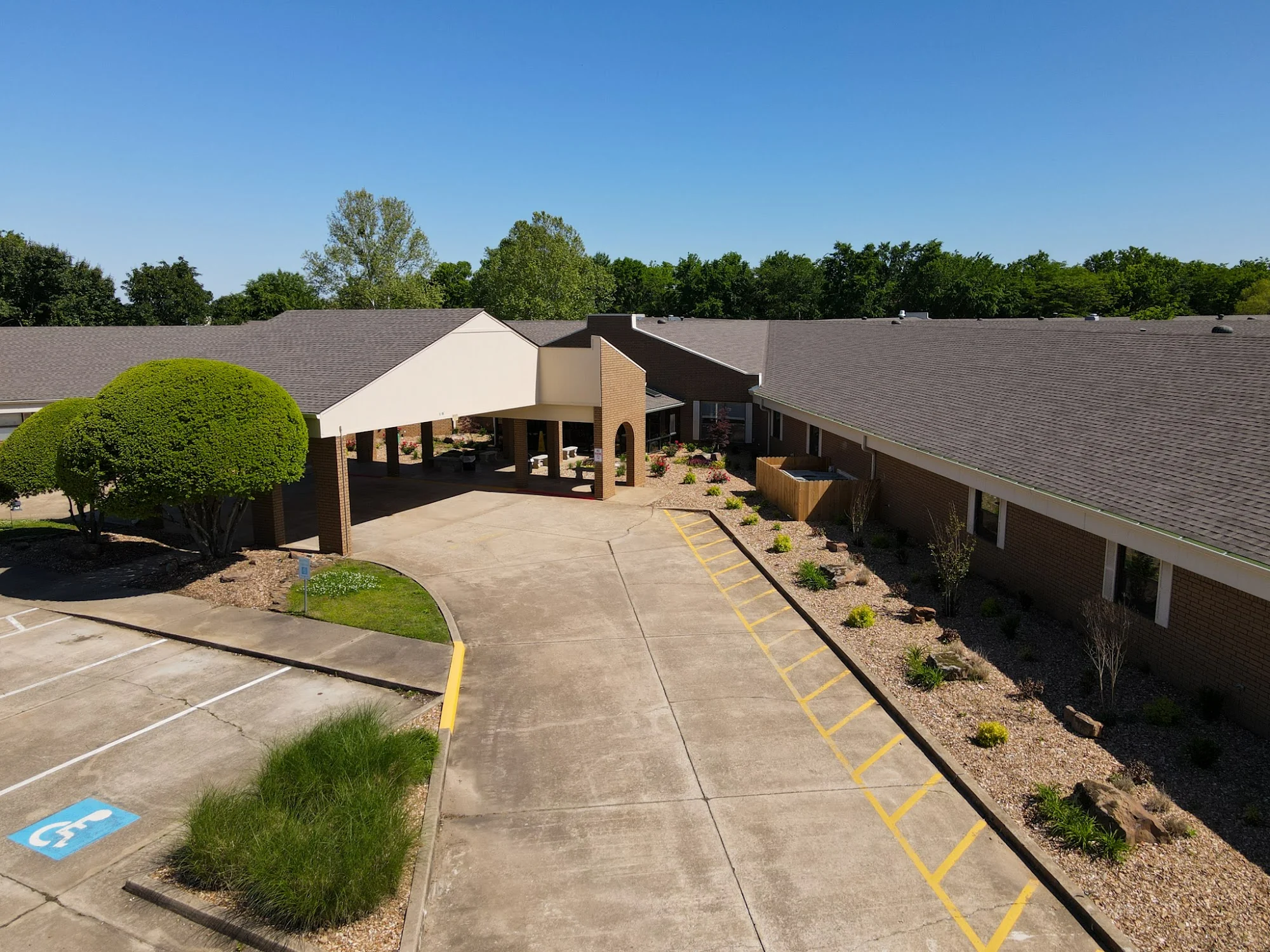 THE OAKS HEALTHCARE CENTER