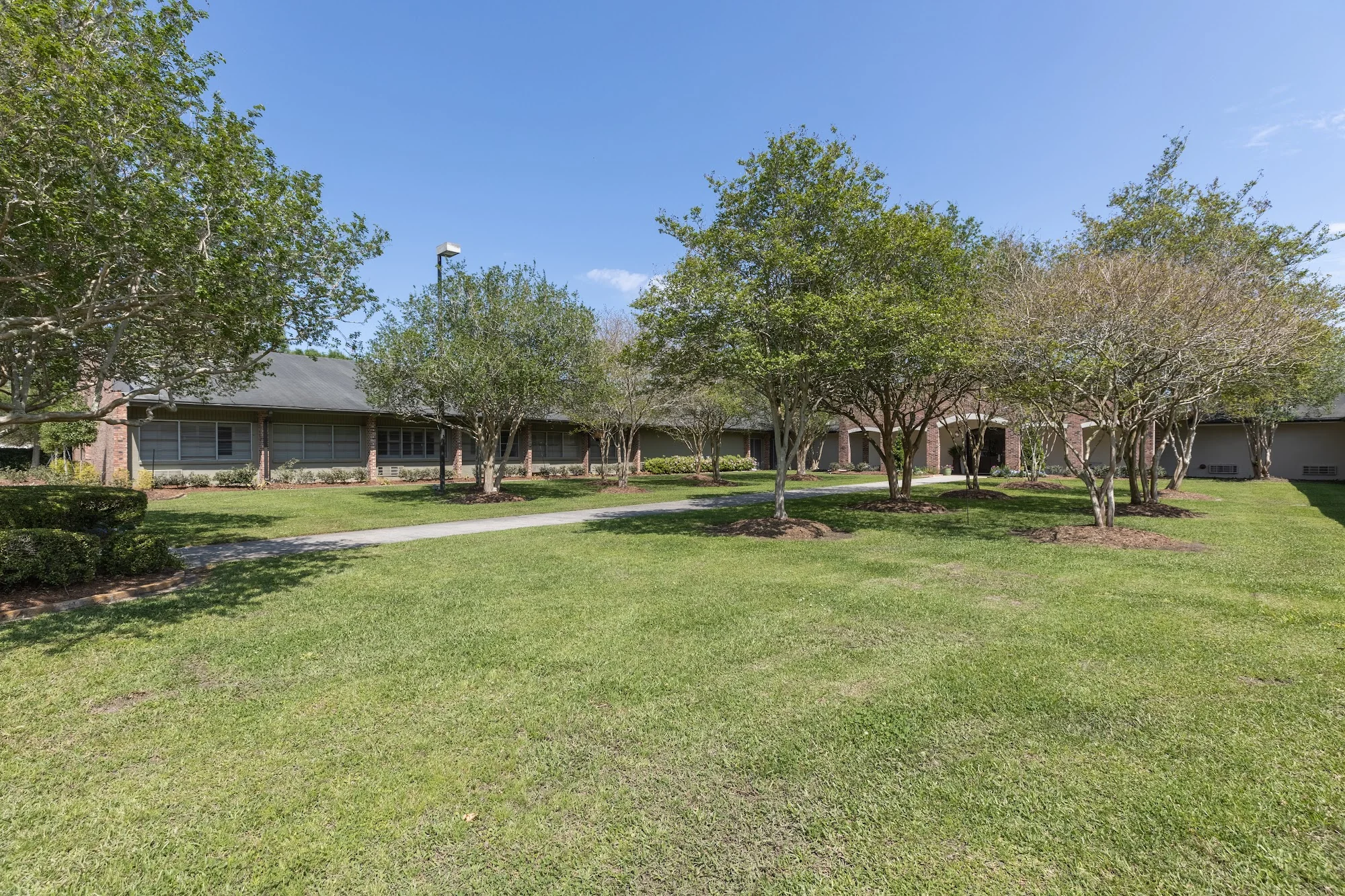 THE OAKS OF HOUMA