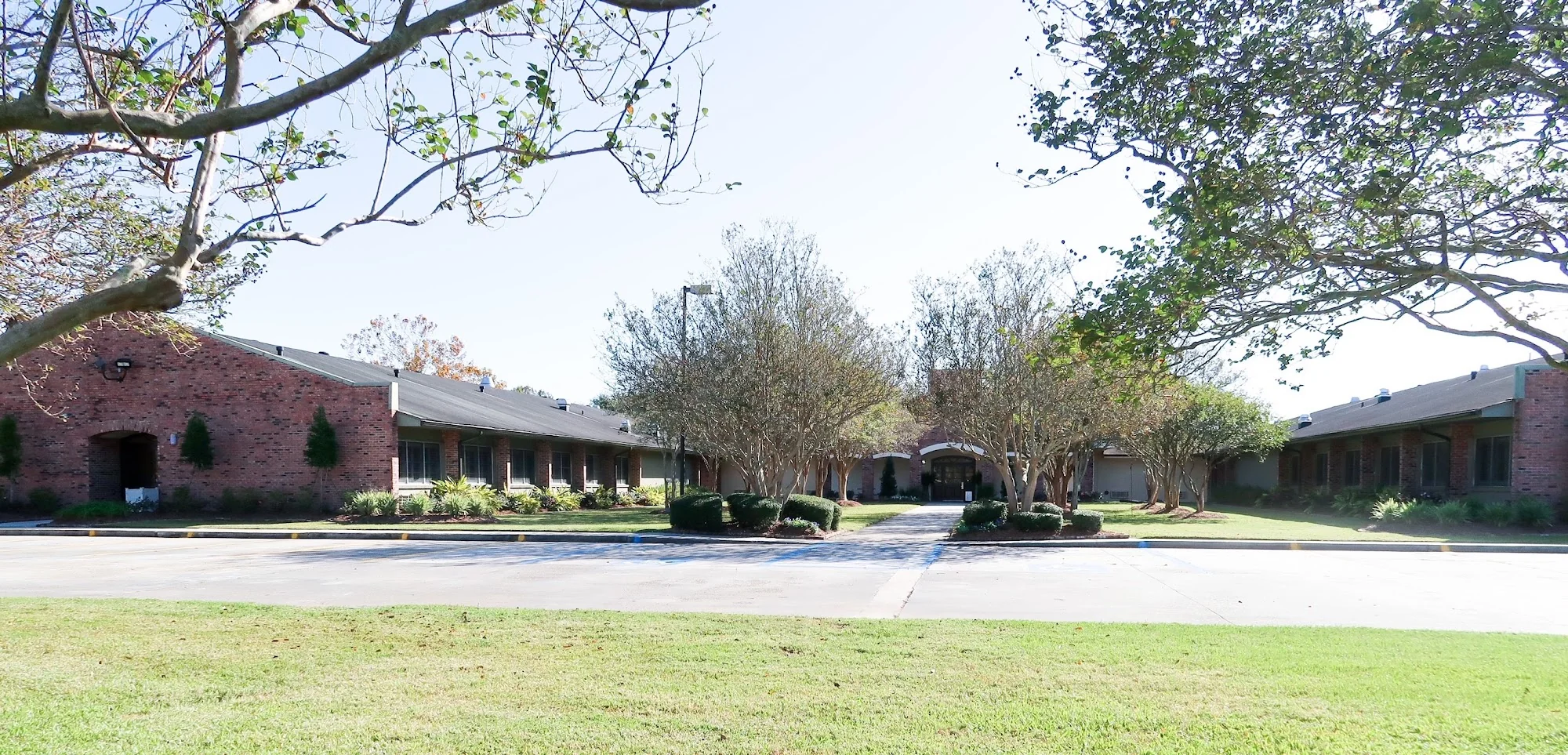 THE OAKS OF HOUMA