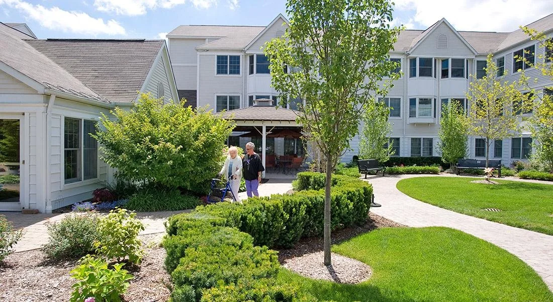 THE ORCHARDS AT CANTERBURY ON THE LAKE