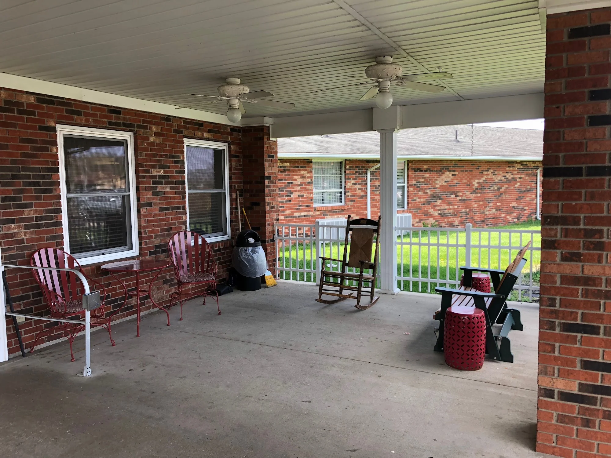 THE PAVILION AT PIKETON
