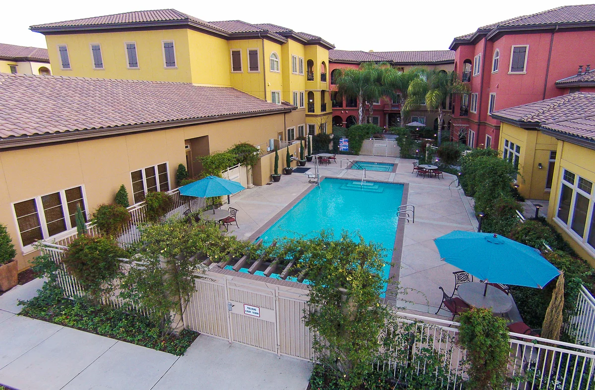 THE TERRACES AT SAN JOAQUIN GARDENS VILLAGE