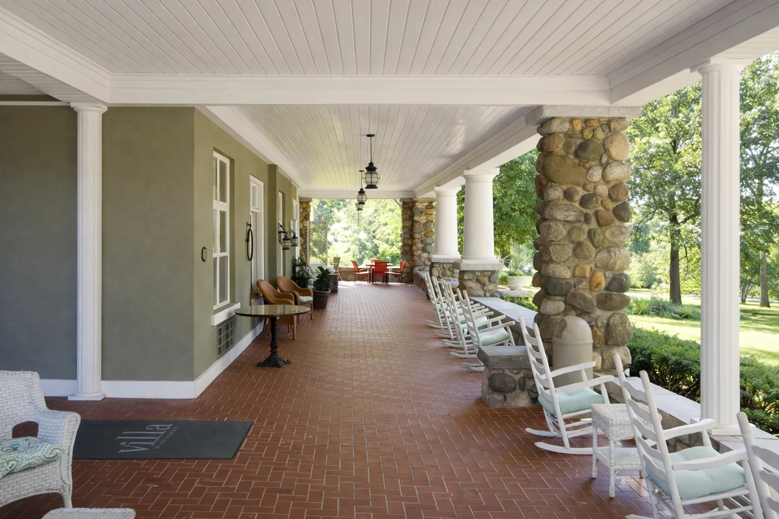 THE VILLA AT GREEN LAKE ESTATES