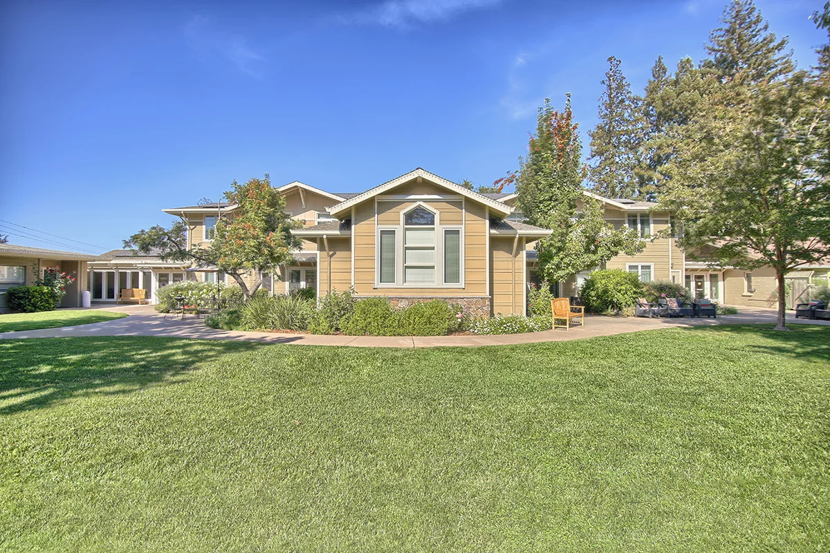 THE VILLAS AT SARATOGA SKILLED NSG & ASSISTED LVG