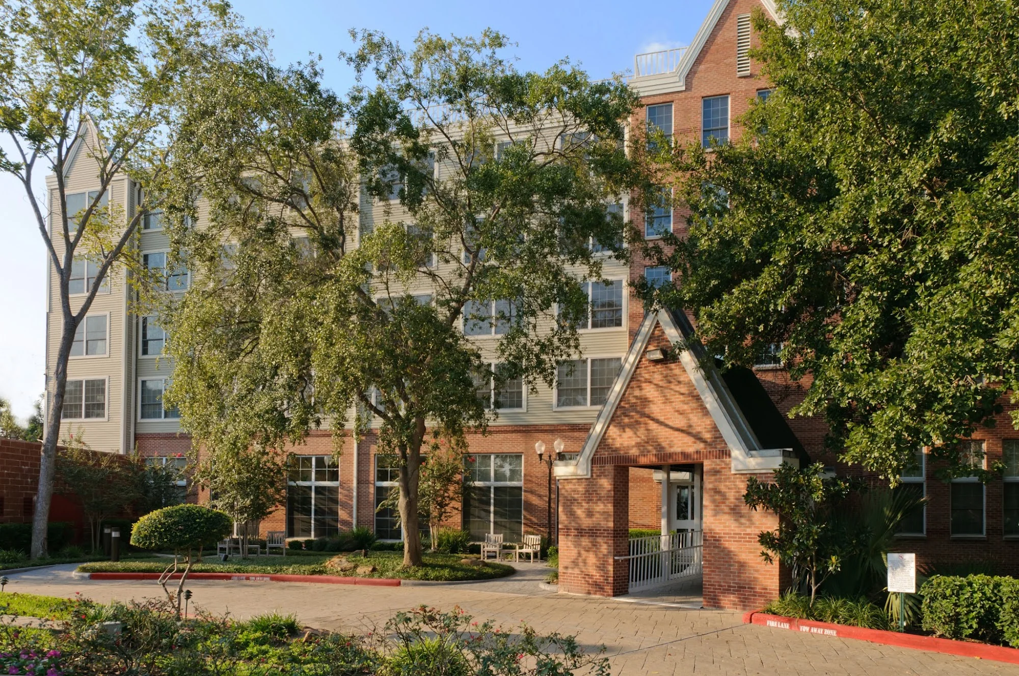 THE VOSSWOOD NURSING CENTER
