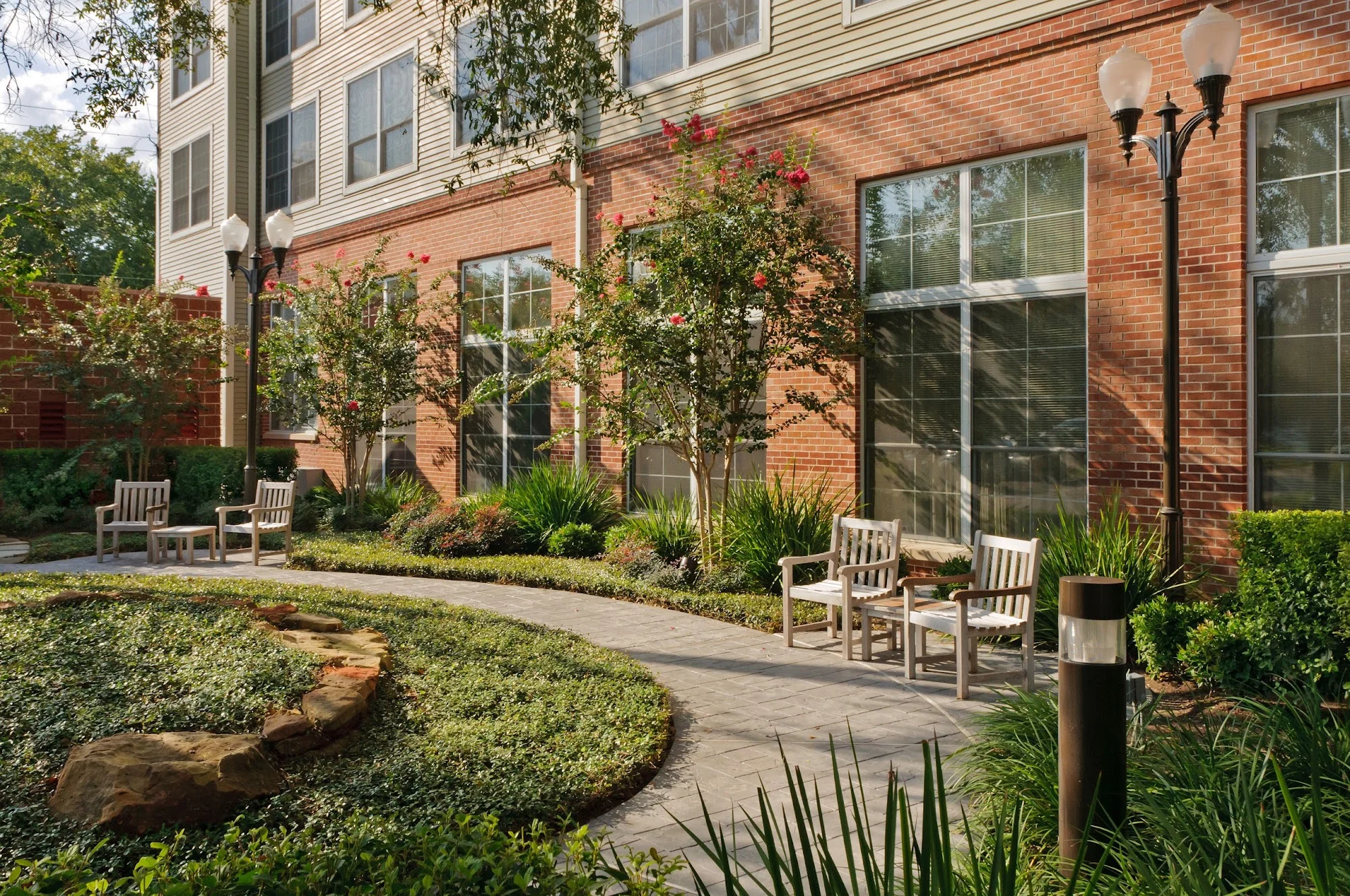 THE VOSSWOOD NURSING CENTER