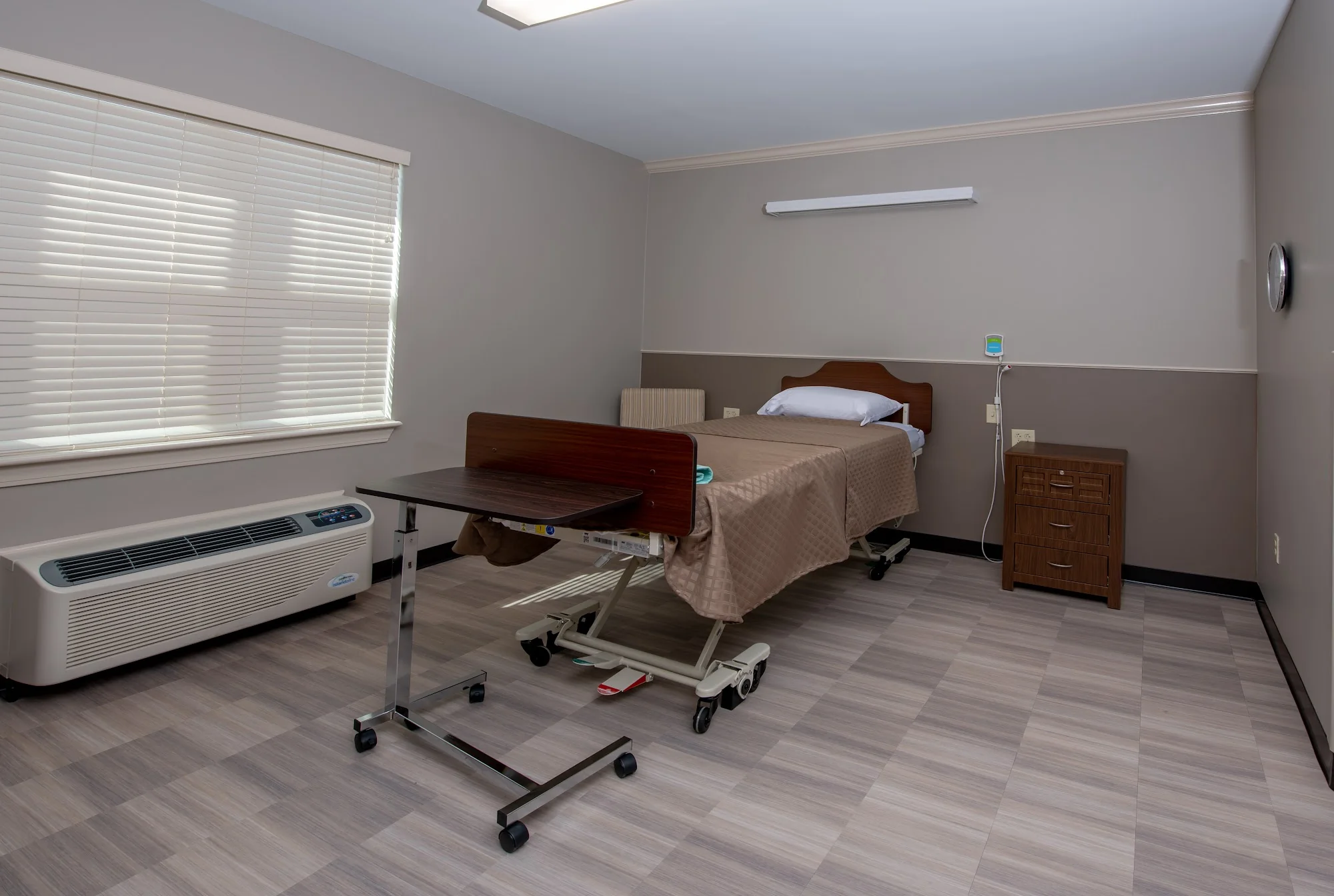 THIBODAUX HEALTHCARE AND REHABILITATION CENTER