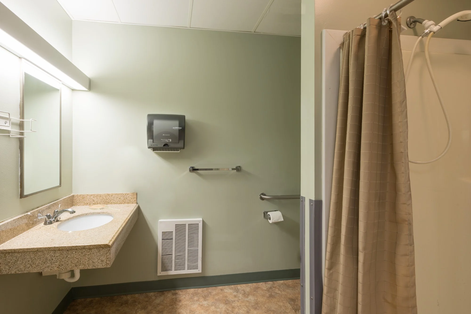 THIRD AVENUE HEALTH & REHAB CENTER