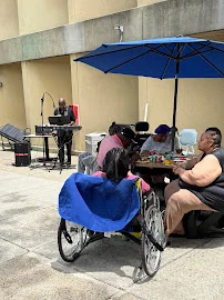 UNIQUE REHABILITATION AND HEALTH CENTER LLC