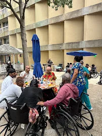 UNIQUE REHABILITATION AND HEALTH CENTER LLC
