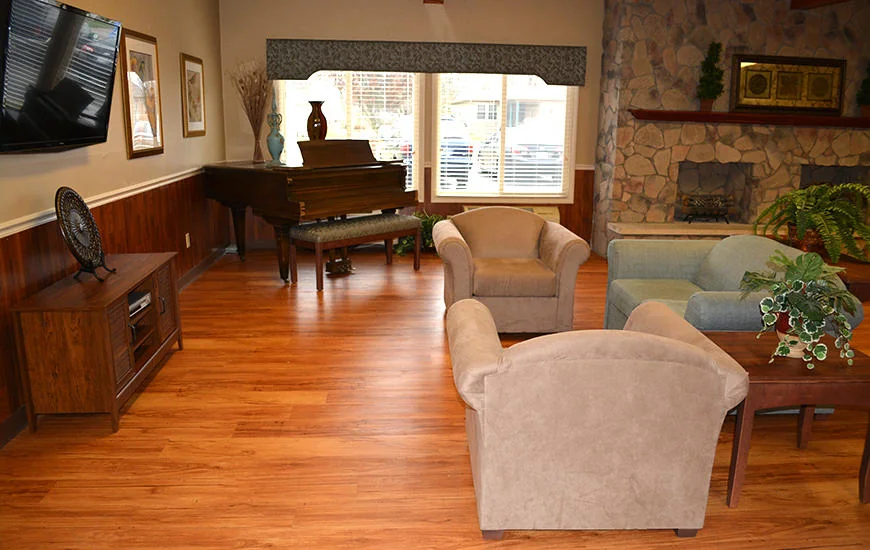 UNIVERSITY NURSING CENTER