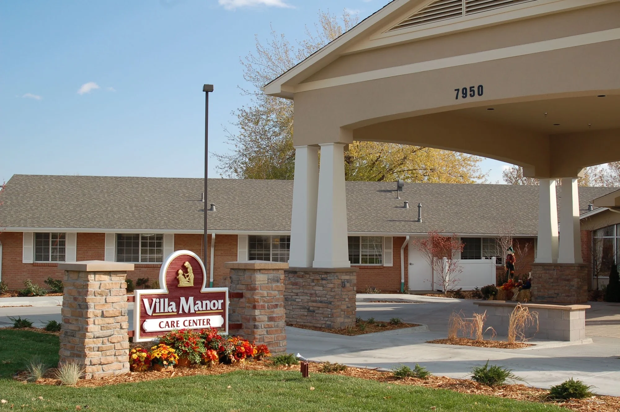 VILLA MANOR CARE CENTER