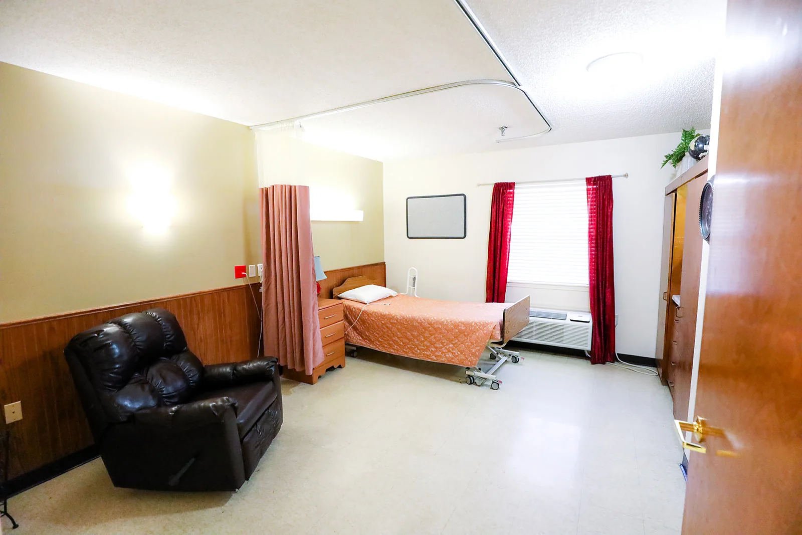 VILLAGE CREEK REHABILITATION AND NURSING CENTER