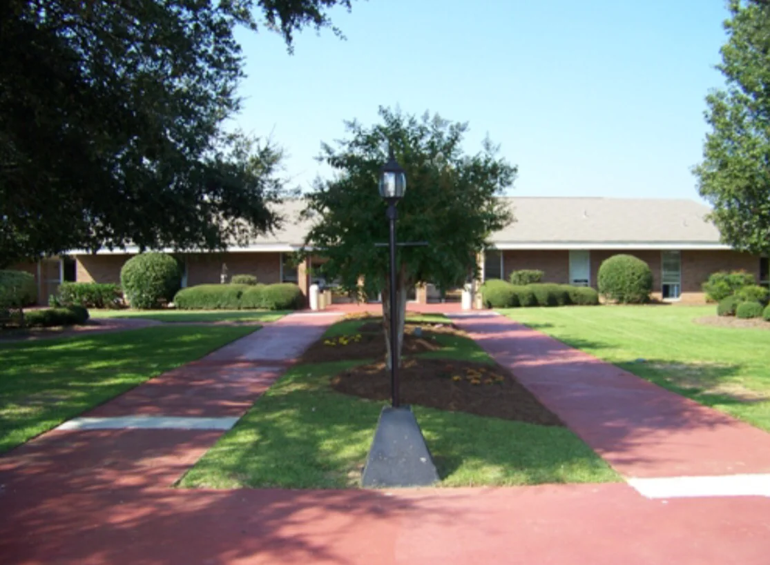 WARNER ROBINS REHABILITATION CENTER