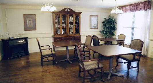 WARR ACRES NURSING CENTER