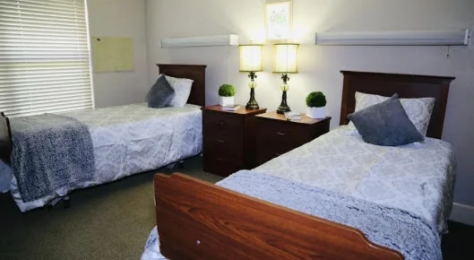 WARR ACRES NURSING CENTER