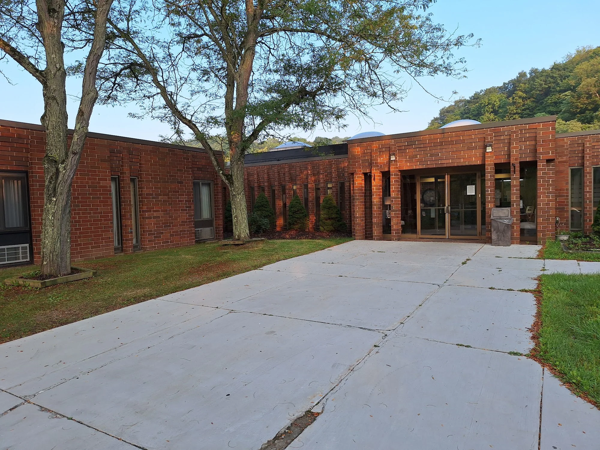 WECARE AT MURRYSVILLE REHAB AND NURSING CENTER