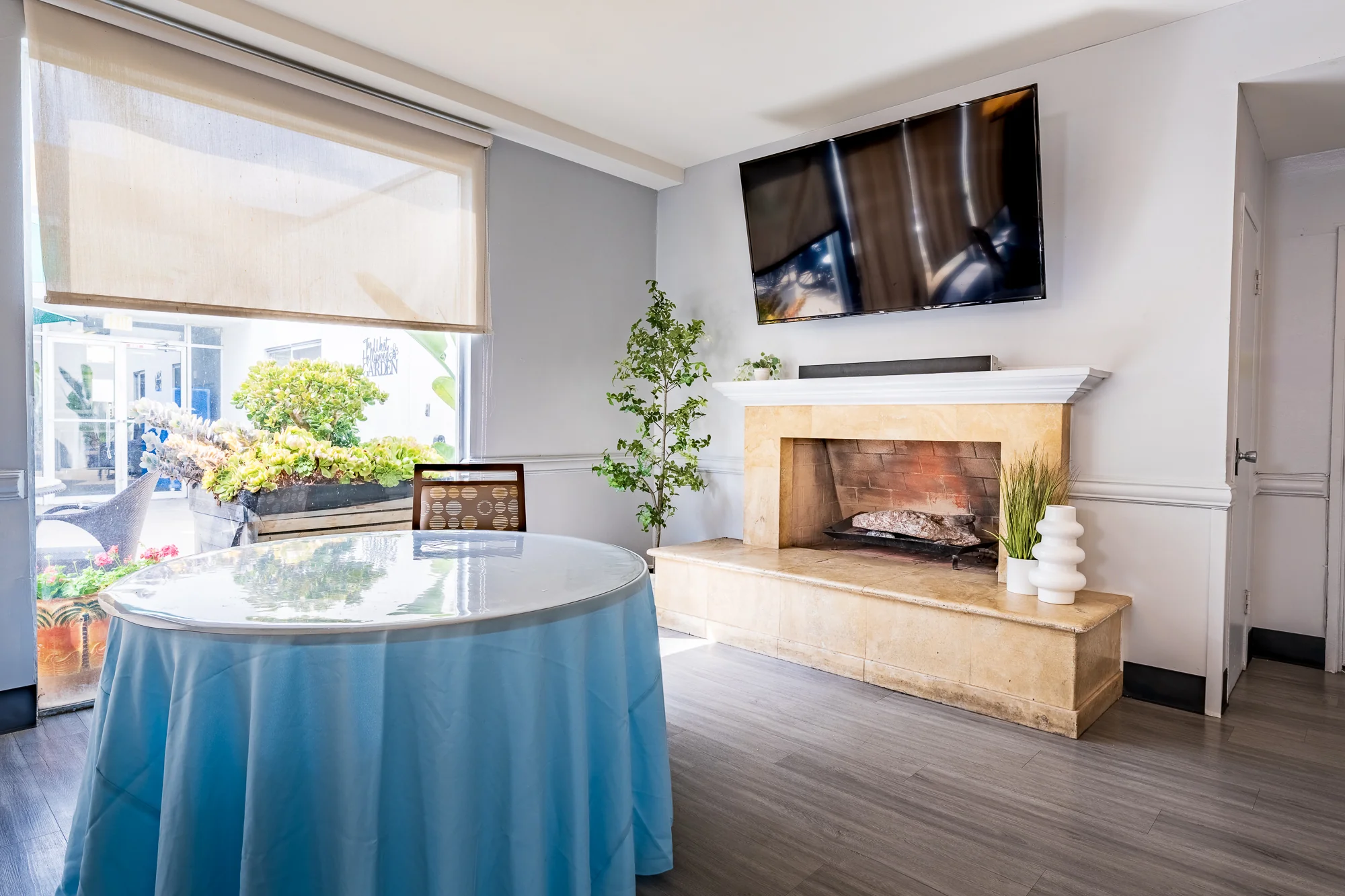 WEST HOLLYWOOD HEALTHCARE & WELLNESS CENTRE, LP