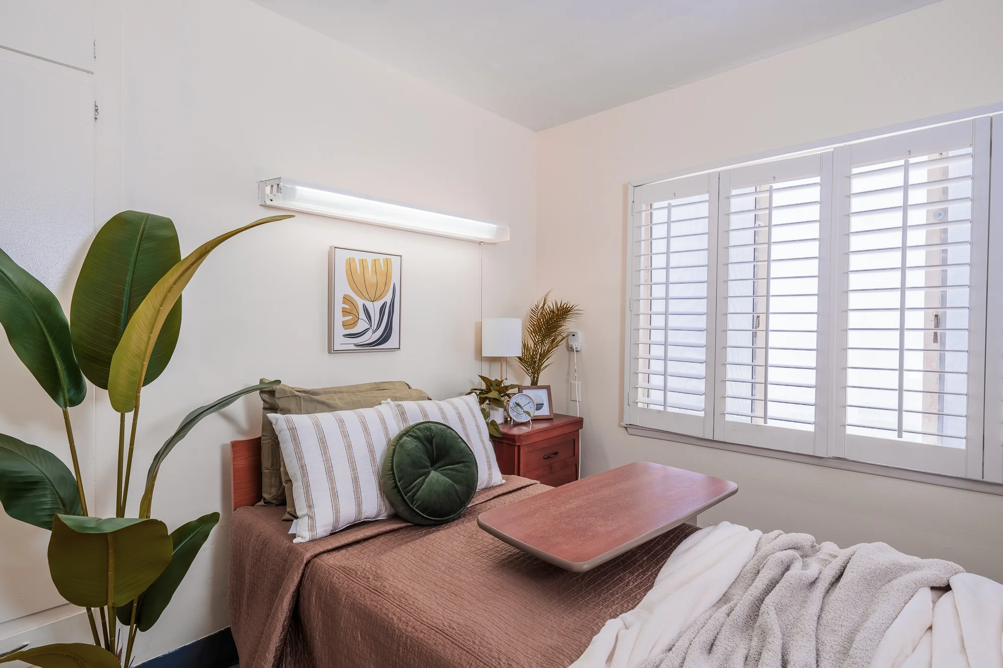 WEST PICO TERRACE HEALTHCARE & WELLNESS CENTRE LP