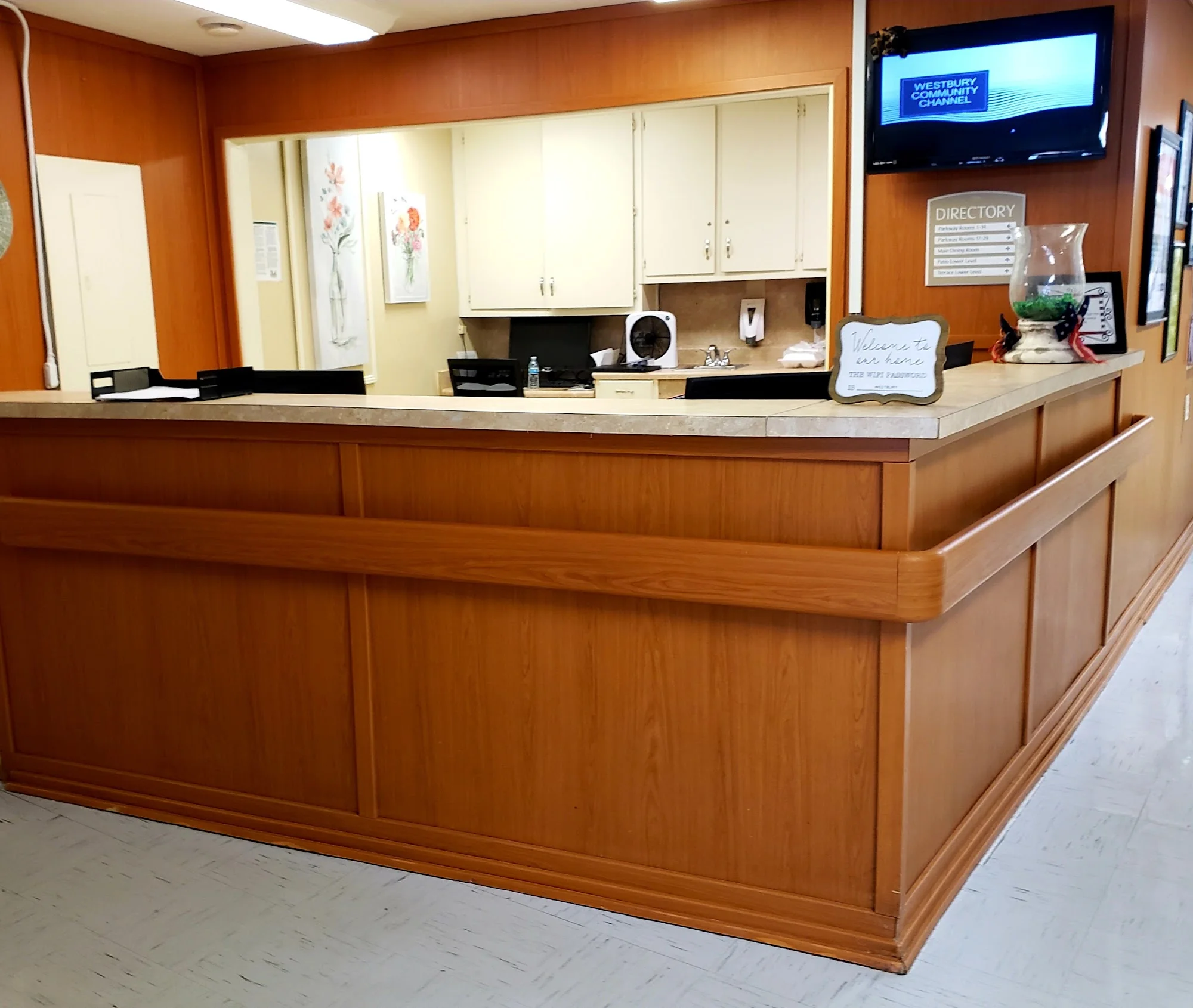 WESTBURY CENTER OF CONYERS FOR NURSING AND HEALING