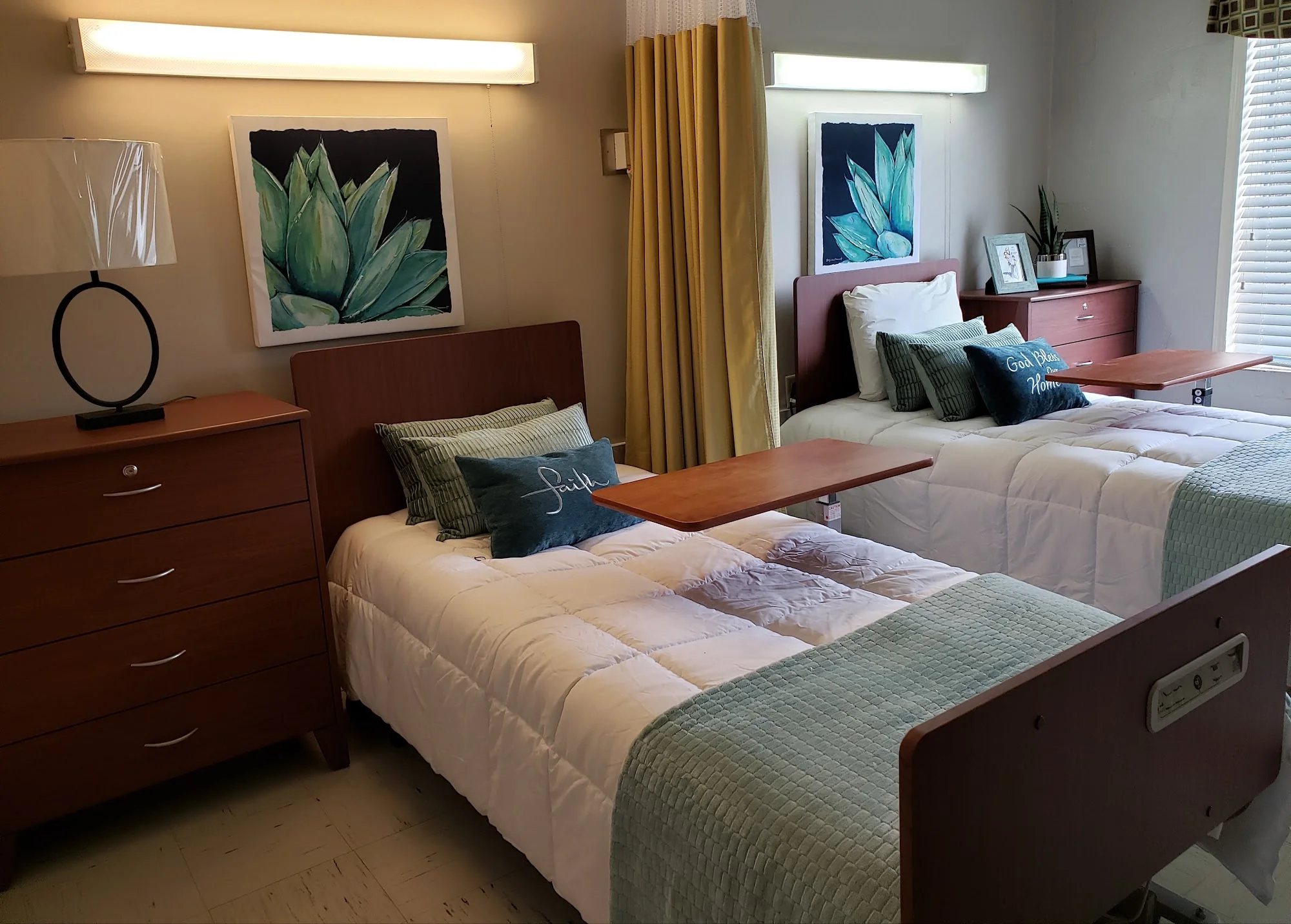WESTBURY CENTER OF CONYERS FOR NURSING AND HEALING
