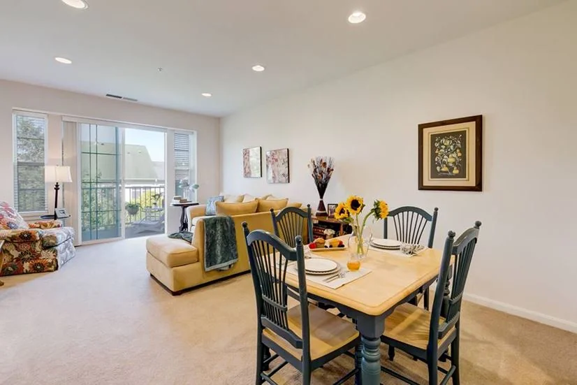 WILLOWBROOKE CT SKILLED CARE BUCKINGHAM'S CHOICE