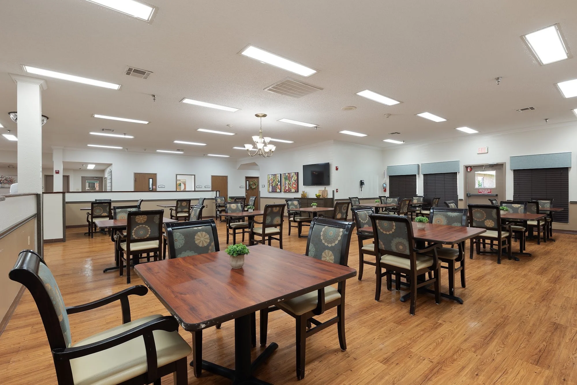 WINDSOR LAS PALMAS NURSING AND REHABILITATION CENT