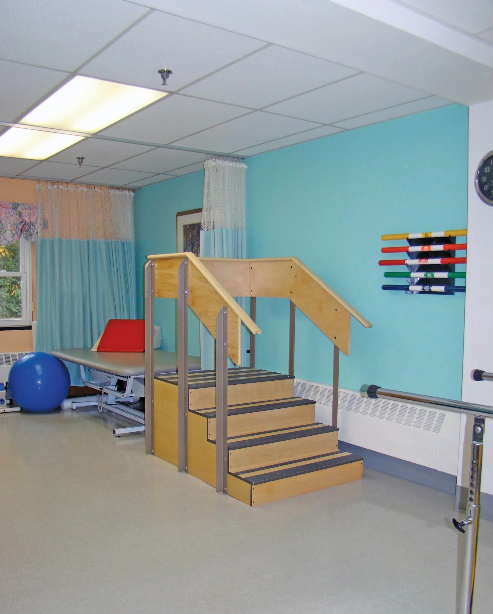 WOLCOTT HALL NURSING CENTER INC