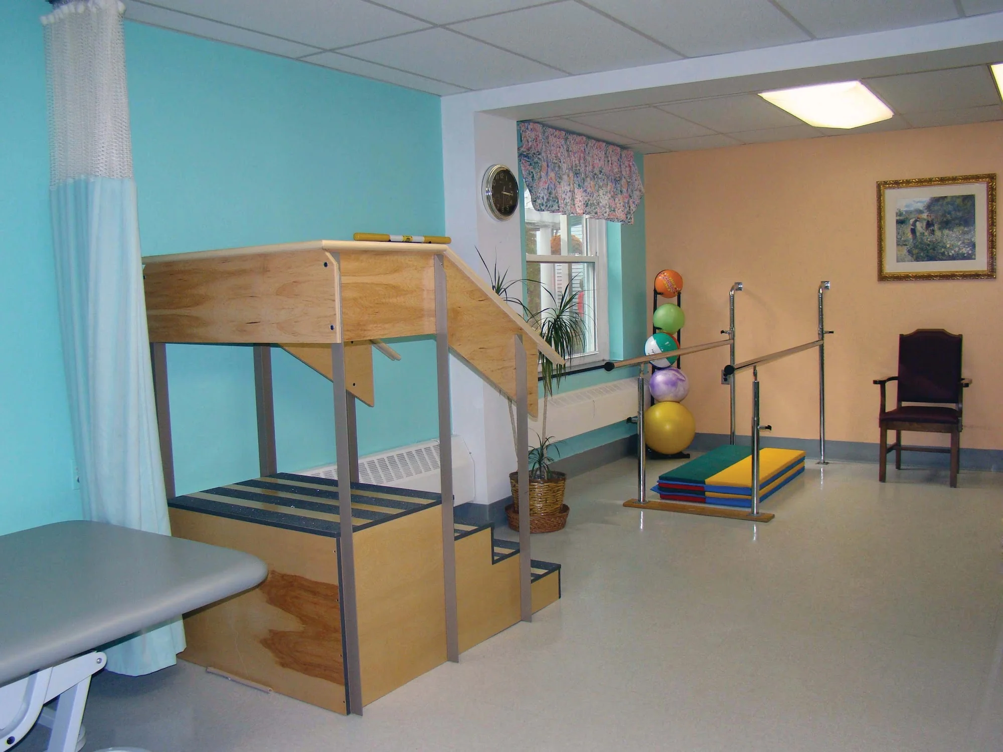 WOLCOTT HALL NURSING CENTER INC