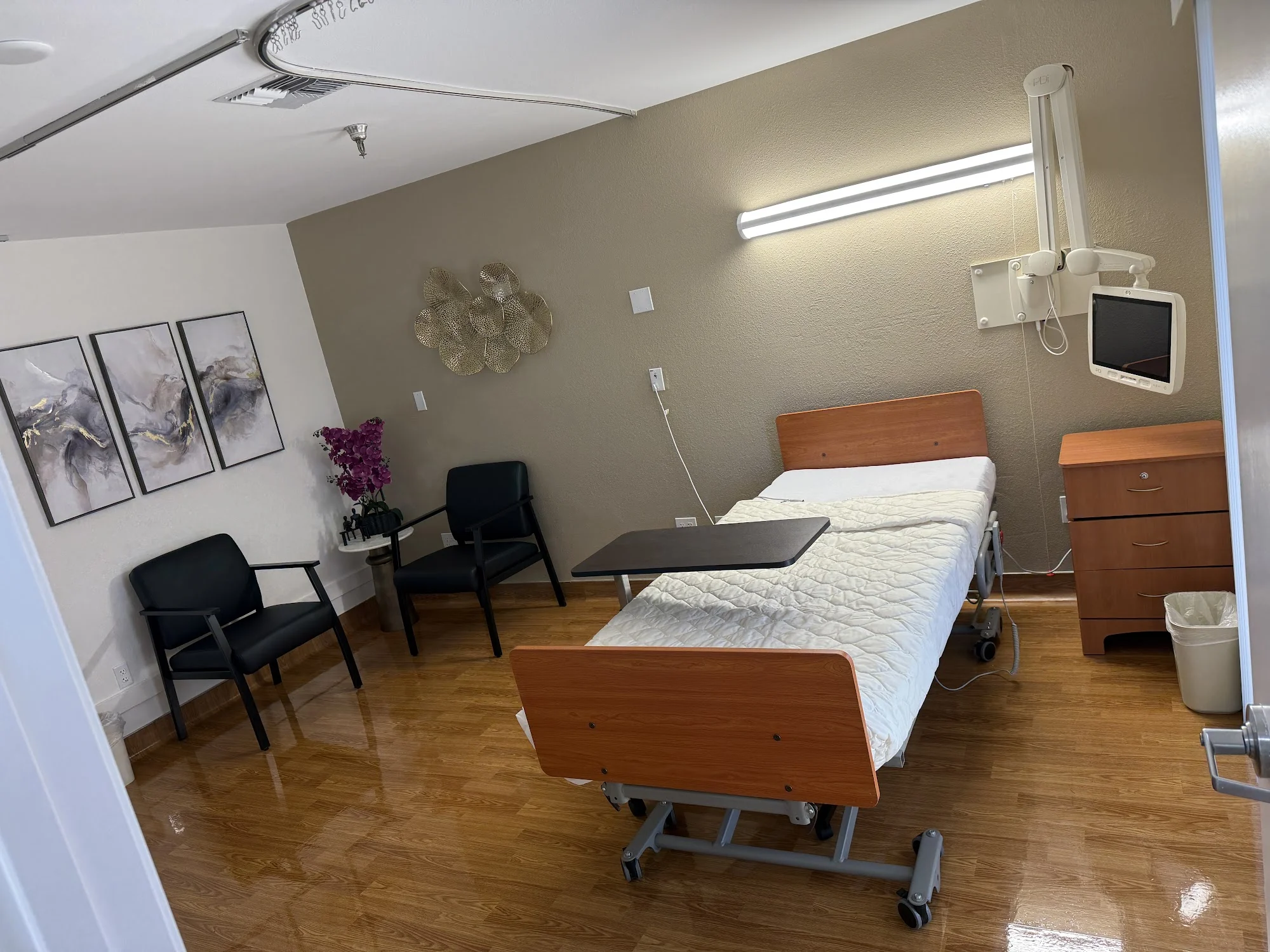 WOODCREST POST ACUTE & REHABILITATION