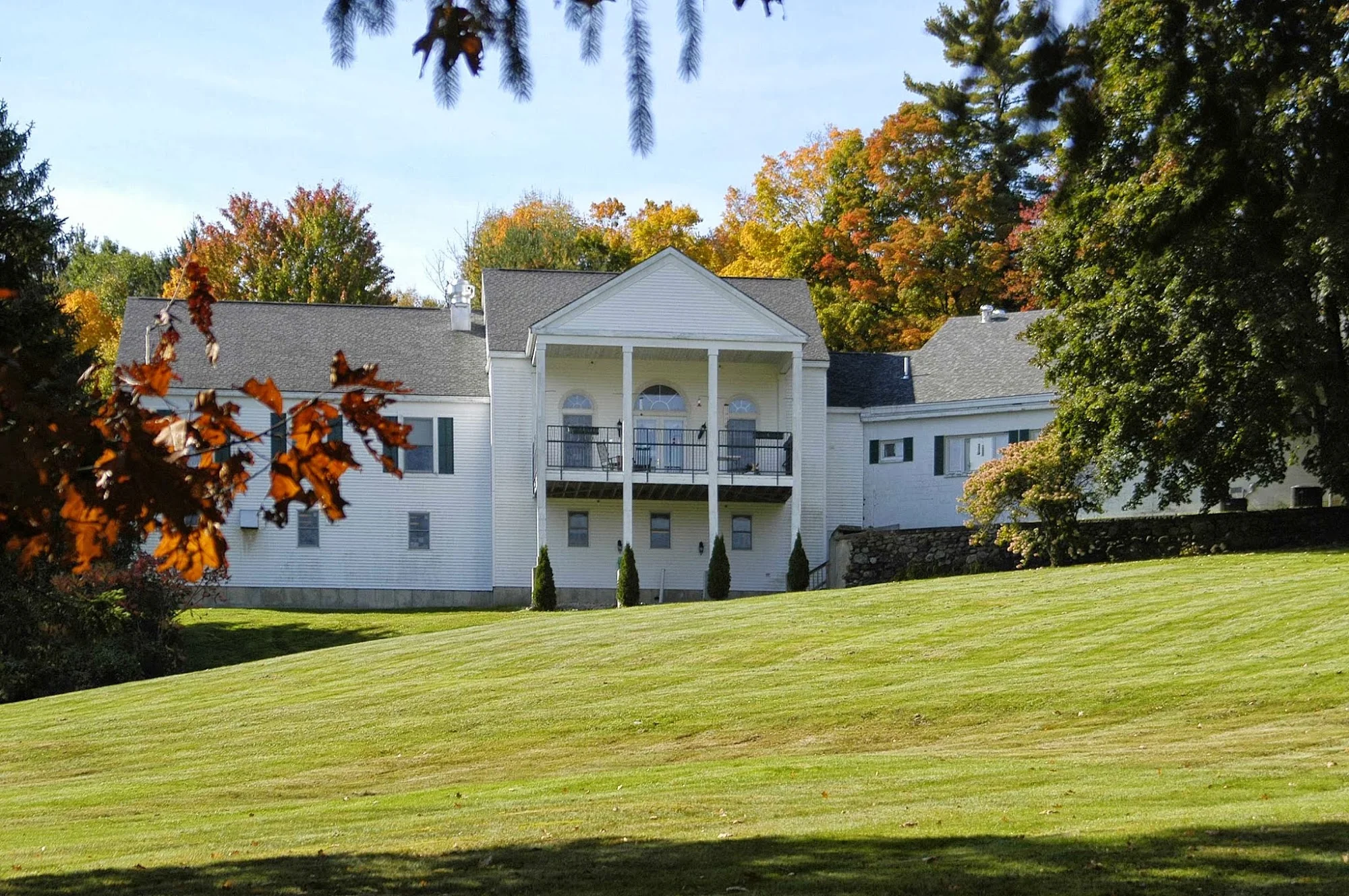 WOODLAWN HEALTHCARE CENTER LLC