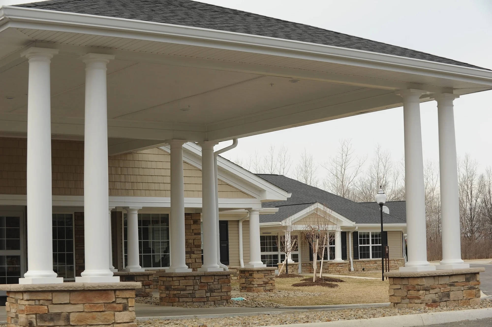 WOODS ON FRENCH CREEK NURSING & REHAB CENTER THE
