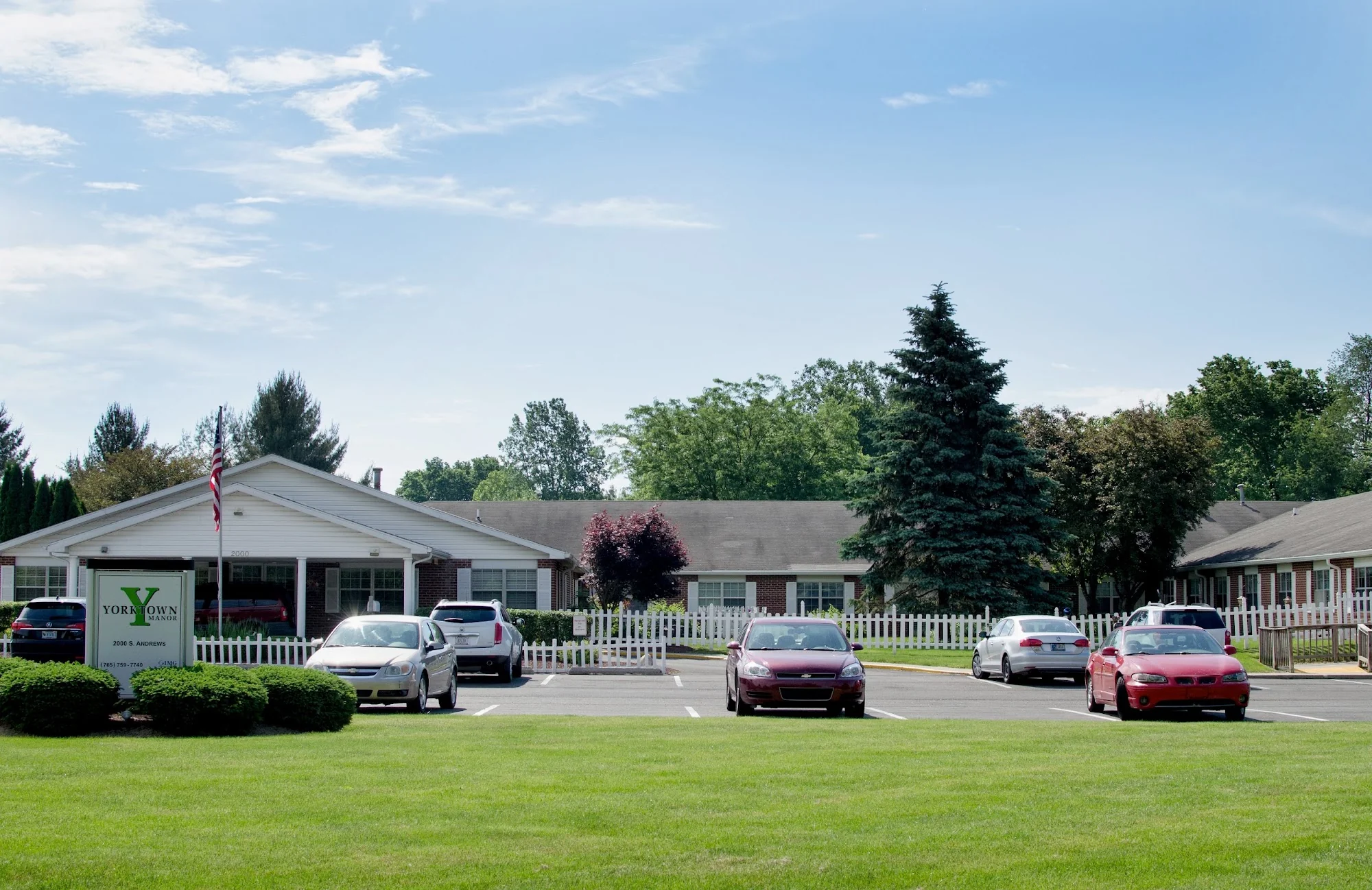 YORKTOWN MANOR