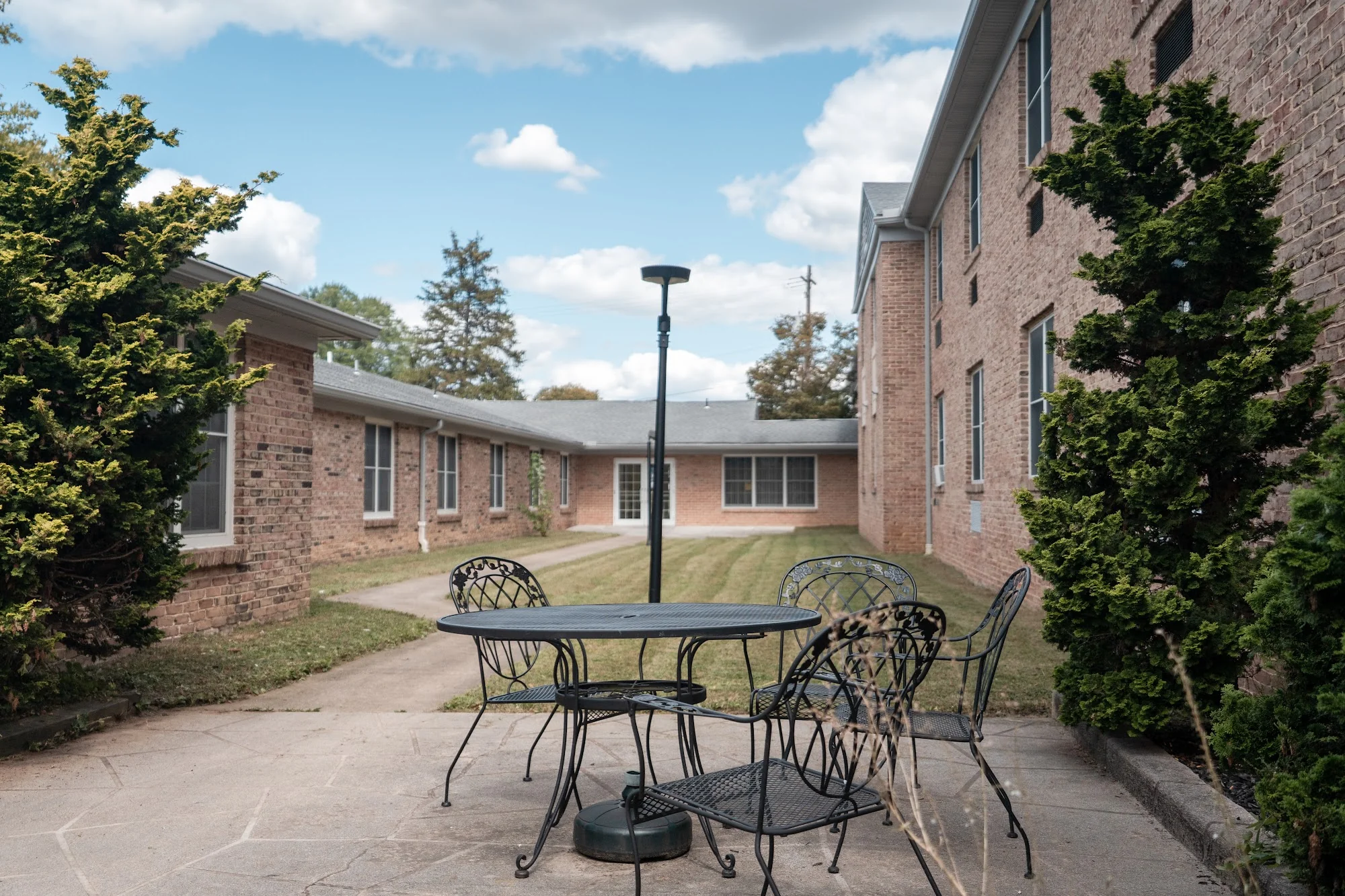 YORKVIEW NURSING AND REHABILITATION