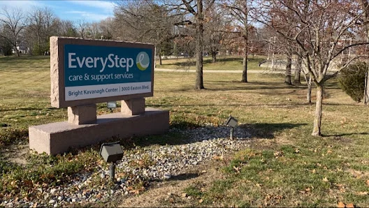 VISITING NURSE SERVICES OF IOWA - Photo 2