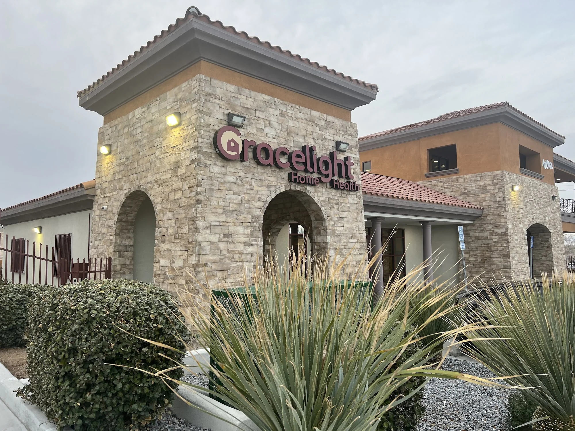 GRACELIGHT HOME HEALTH - Photo 4