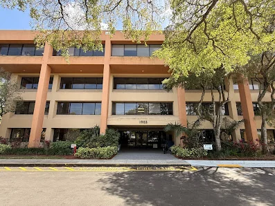 HH STUART LLC - Photo 1